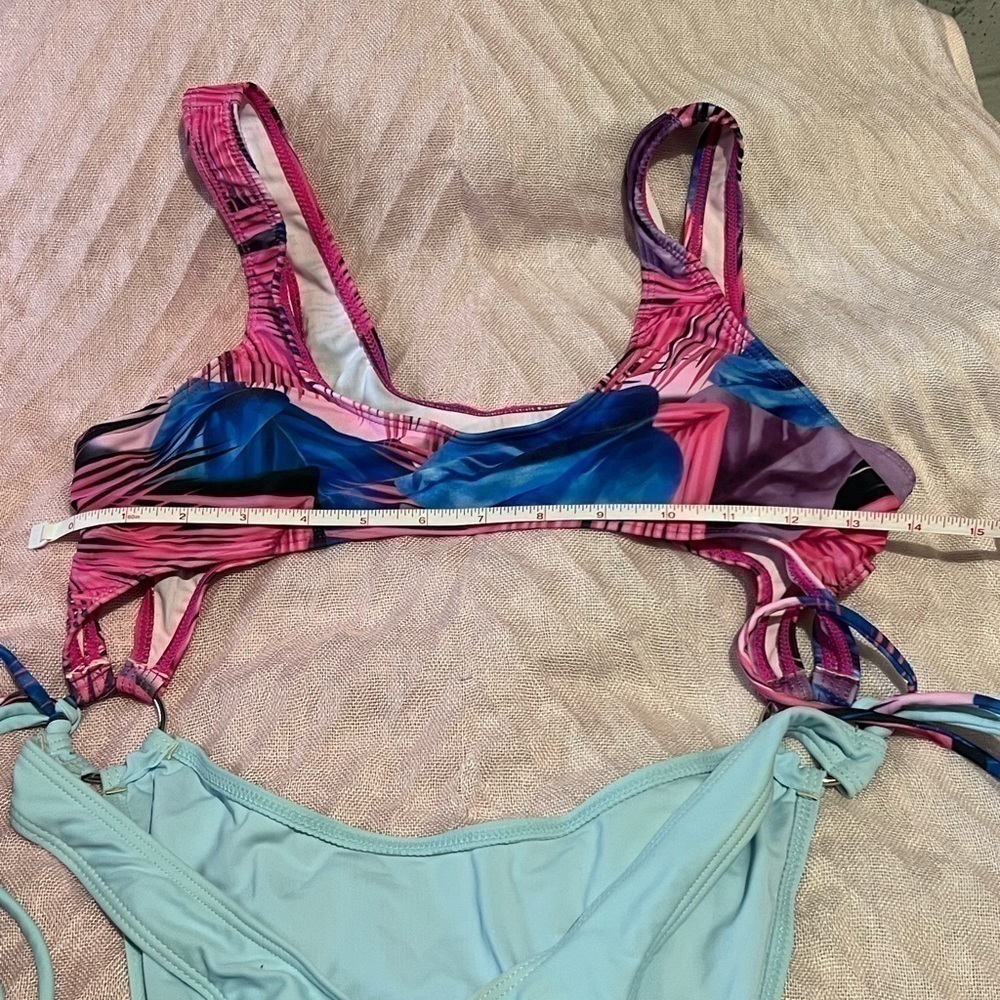 Medium swimsuit for women size M - Picture 4 of 7